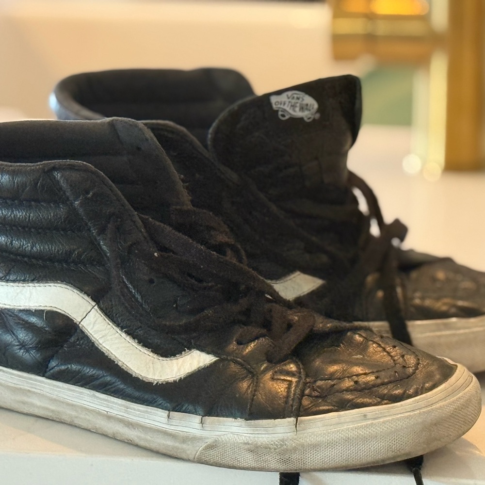 Vans leather Black and White High-Top Sneakers